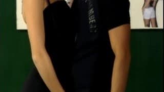 Pause sexe entre deux collègues lors d'une investigation criminelle!