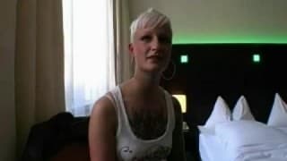 Une emo baise pour le plaisir