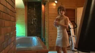 Une femme mature bien motivée, va se faire déglinguer