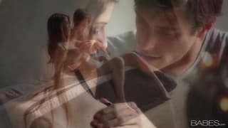 Karina white s'offre à son compagnon