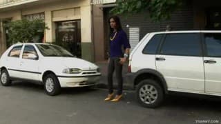 Leticia Freitas aime les noirs