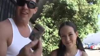 Amai Liu - Une très grosse queue qu'elle sens passer