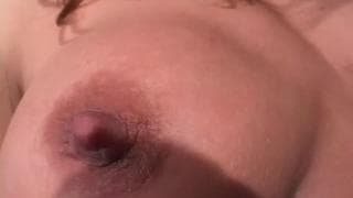 Candy - Une femme mûre et cougar qui se tape un jeune !