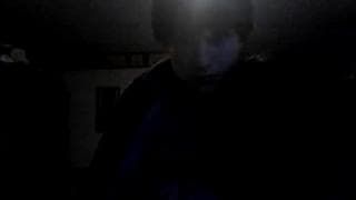 Un amateur démonte sa copine devant la caméra