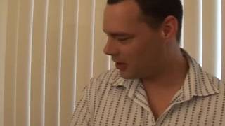 Kat Kleevage une blondasse bien chaude à venir voir