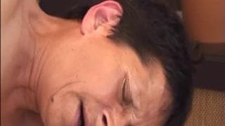 Esmeranda c'est une mature à venir voir