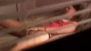 Elle est trop bonne la salope !