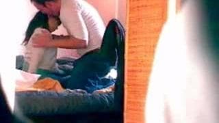 Turlute à couper le souffle devant la webcam