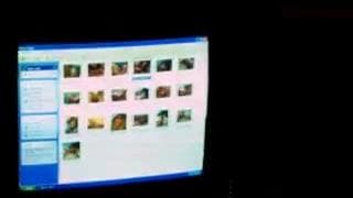 Elle se masturbe bien entendu