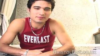 Une belle masturabtion avec grosses queues