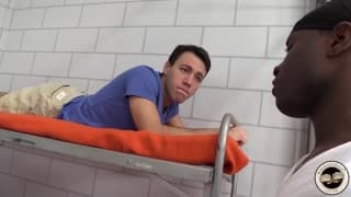 Un minet relativement chaud en prison !