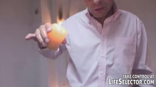 Une chienne qui s'en prend plein le cul