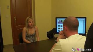 Mayka Torres une pornstar latine pour deux mecs