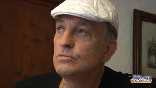 Tina Blade aime satisfaire les vieux