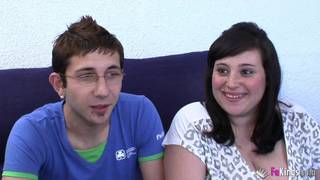 Tomy et Noa se font du bien