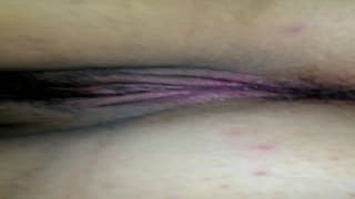 Mon amant joue avec ma chatte