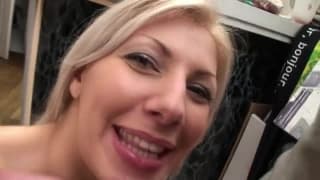 Salope française qui prend bien cher !