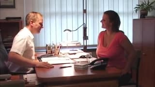 Cette amatrice est grave pulpeuse !