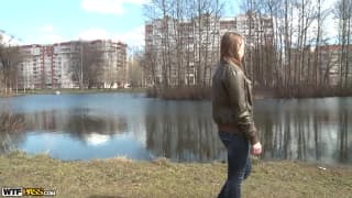 Elle kiffe la levrette la cochonne !