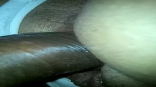 Aujourd'hui une jolie latine se fait prendre