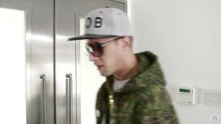 Bianca Breeze suce clairement profondément !