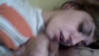 Un couple emo va tourner un petit porno