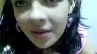 Cochonne latine qui aime bien sucer !