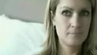 Blondasse aux gros nichons sur TuKif