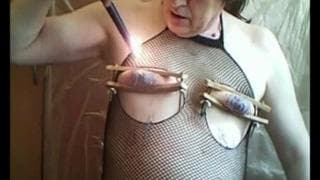 Amateur soumis qui se dévoile sur internet