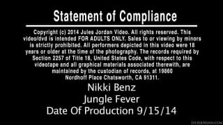 Nikki benz ce fait prendre par ce black