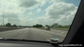 Elle se fait prendre par deux mecs partout