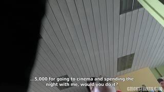 Jeune tchèque qui se fait bien baiser !