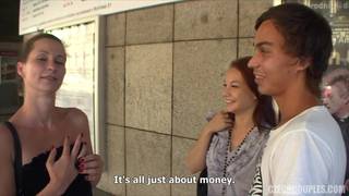 ENF CMNF avec deux couples tchèques qui baisent hard dans les bois