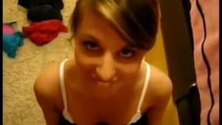 Pov Elle est excitée par la belle bite