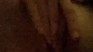 Plaisir personnel qui aime se toucher