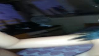 Cette femme suce vraiment bien cette queue