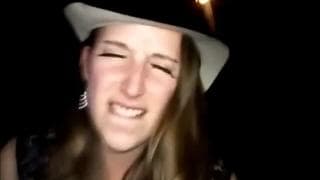 Des échangistes dans un club à venir mater