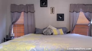 Grosse cochonne qui adore se montrer !