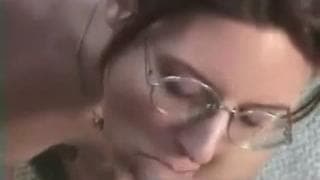 Maman sexy, Branlette, Ejaculation Faciale, Pipe