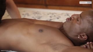 Une bonne queue noire pour Gabriel Angel