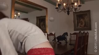 Elle Alexandra se dévoile devant nous