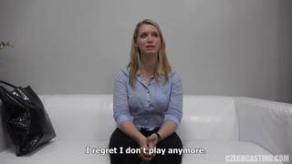 Casting porno pour belle blonde ronde