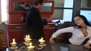 Lisa l'avocate se tape son majordome