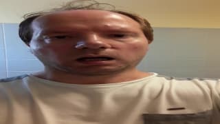 Masturbation tranquille dans ma salle d'eau