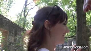 Film complet avec de jeunes autostoppeuses