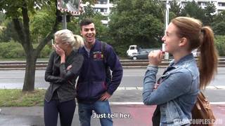 Un couple tchèque baise pour de l’argent