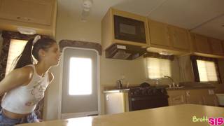 Moi, mon amie, ma sœur et ma maman avec papa