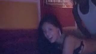 Belle cochonne brune prise comme jamais !