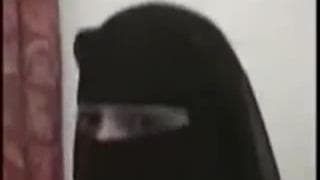 Arabe, Brunette, Hairy Pussy, Première Personne POV, Maman sexy