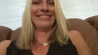 Fellation en 69 qui finit en pilonnage vaginal